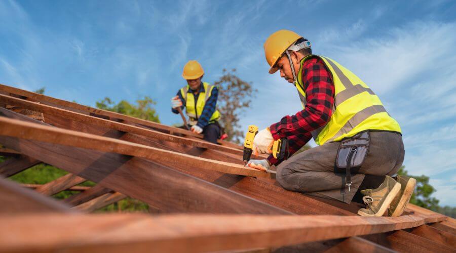Professional Flat Roofing Installation services in Savoy, IL